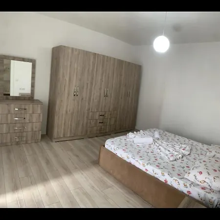 I 2 Apartament *